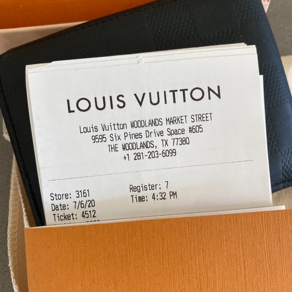 Genuine LOUIS VOITTON slender wallet - Picture 7 of 8